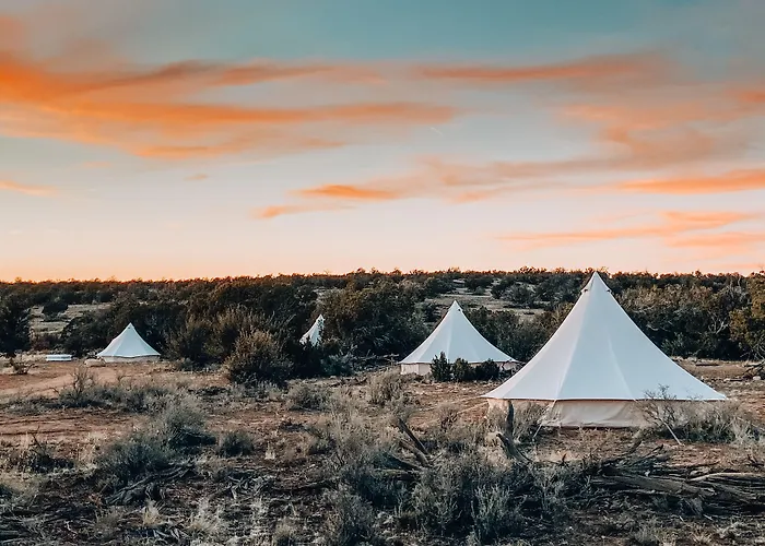 Luksusowy namiot Wander Camp Grand Canyon Valle